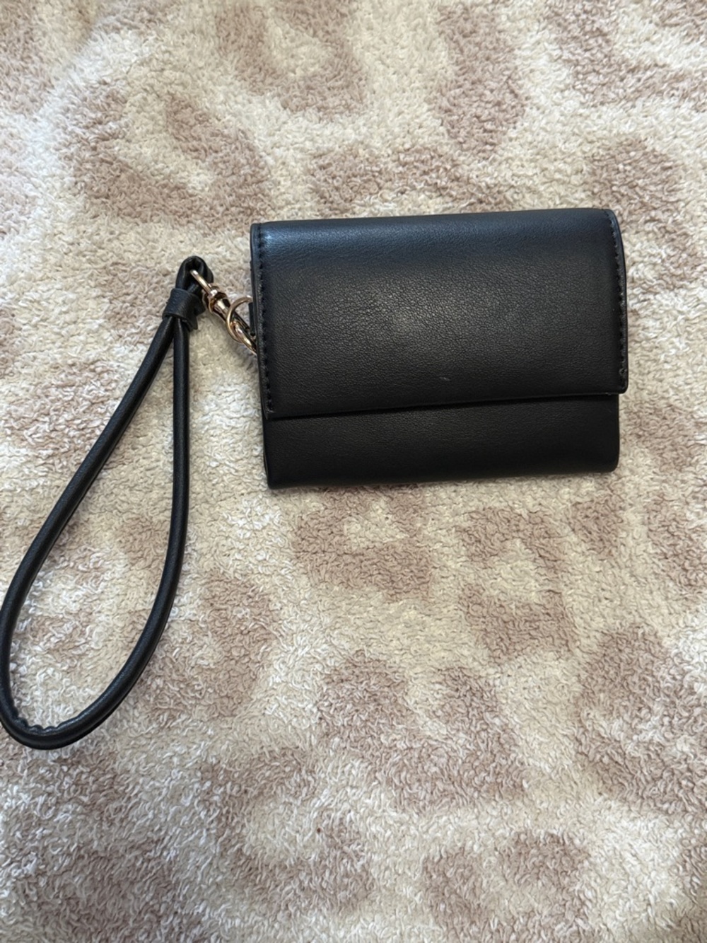 A New Day Black Leather Wristlet Card Wallet